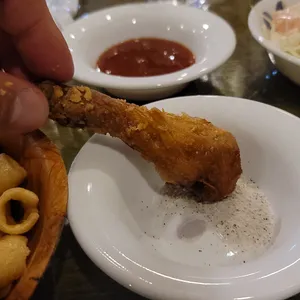 보드람치킨 사진