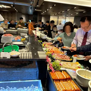 더 메이 리뷰 사진