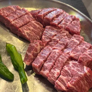 백탄 깍두기 사진