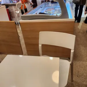 오드펠로우즈 리뷰 사진