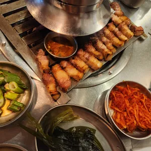 두툼 사진