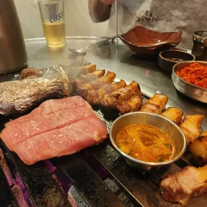 두툼 사진