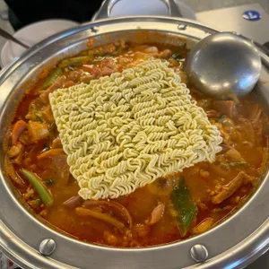 해방촌 부대찌개 사진