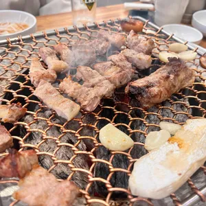 꿀돈생포갈비 사진