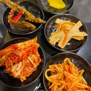 오모리찌개 리뷰 사진
