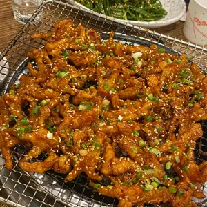 나으리 숯불닭발 사진
