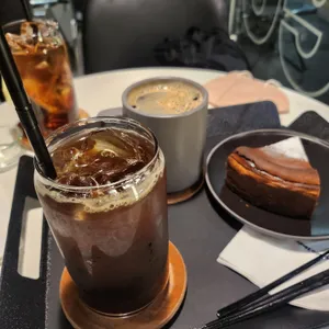 누헤즈커피 사진