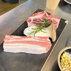 육회품은돼지 리뷰 사진