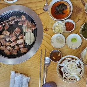 맛찬들왕소금구이 사진