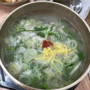 우향가마솥소머리국밥 사진