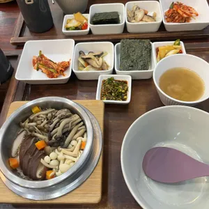 짓다 사진