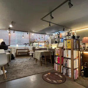 코노셔 리뷰 사진