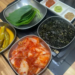 편백집 사진