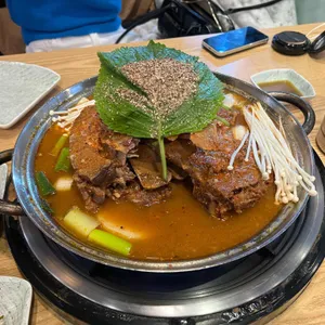 고래감자탕  사진