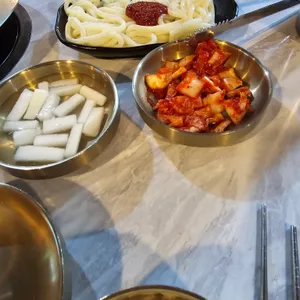 차돌박힌 쭈꾸미 리뷰 사진