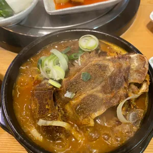 고래감자탕 사진