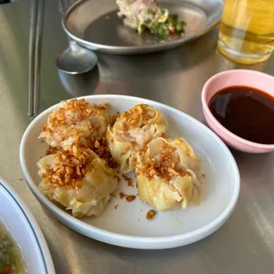 딸랏 사진