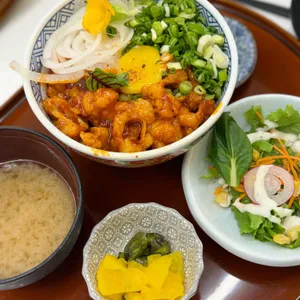 유하 사진
