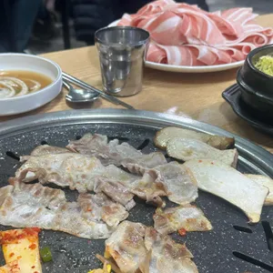 금강숯불생고기 사진