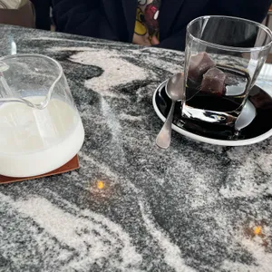 히트커피 로스터스 신사 사진