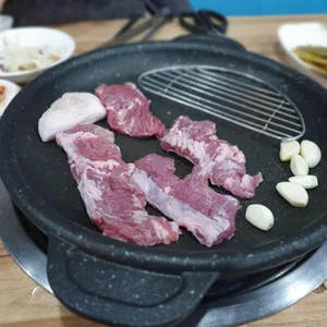 쌍용부부정육식당 사진
