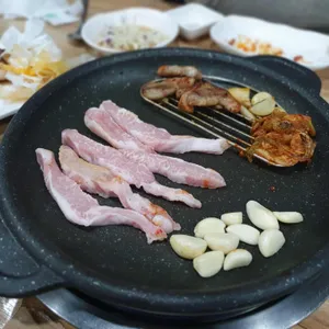 쌍용부부정육식당 사진