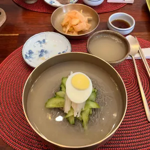 백서냉면 사진