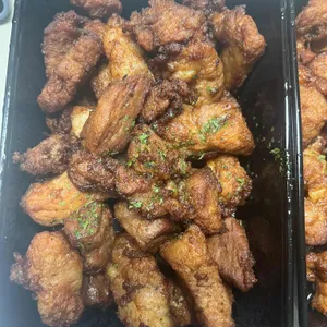 육칠이 사진