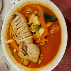동국성 사진