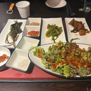 기운 사진