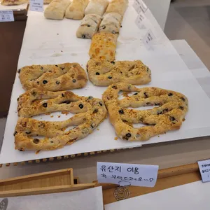 크루통 리뷰 사진