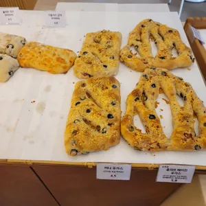 크루통 리뷰 사진