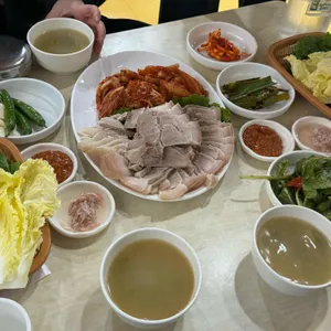 장터보쌈 사진