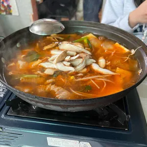밤나무집 사진