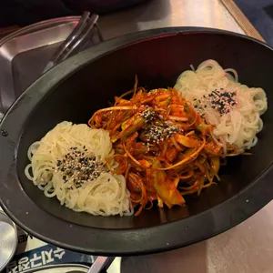 깐부치킨 사진