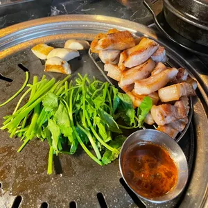 주돈 리뷰 사진