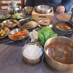 예담집밥 사진