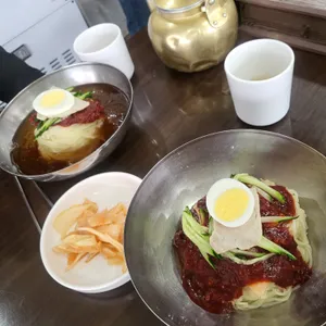 수정밀면 사진