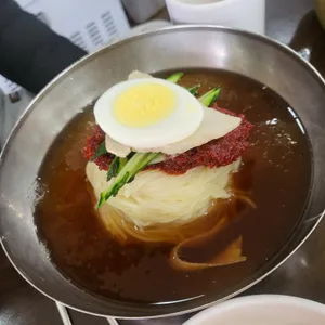 수정밀면 사진
