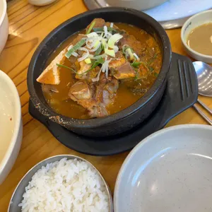 조마루감자탕 사진