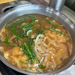 속풀이부추칼국수 사진