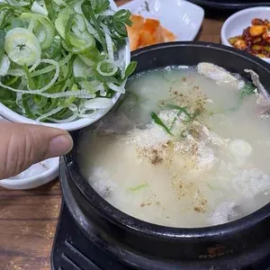 장수삼계탕 사진