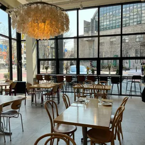 퀴버 리뷰 사진