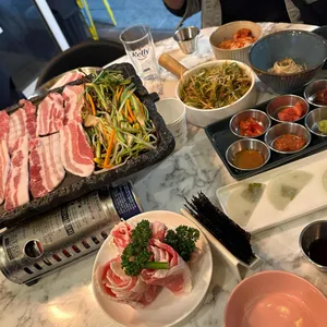 익선동냉삼집 미미네 사진
