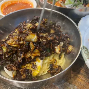 유사부의 중화식탁 사진