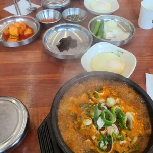 뚱이 한우국밥 사진
