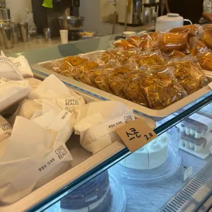 커피리얼리스트 사진