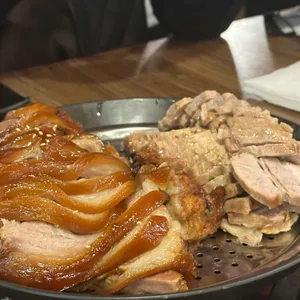 신촌 정직한족발 사진