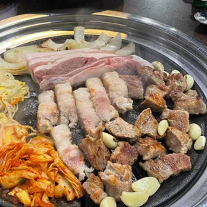 먹깨비식당 사진