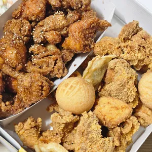 네네치킨 사진